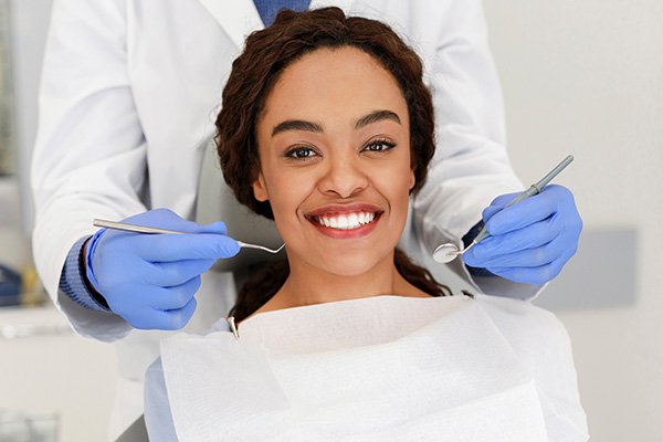 Get A Smile Makeover From A Local General Dentist Near You &#    ; [Gainesville]