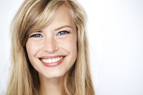 Understanding Professional Teeth Whitening