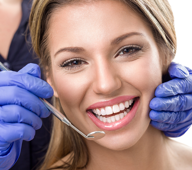 Gainesville Teeth Whitening at Dentist